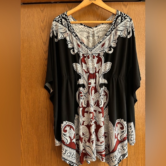 Summer's most-wanted layer: this lovely caftan tunic comfy and relaxing - Picture 4 of 9